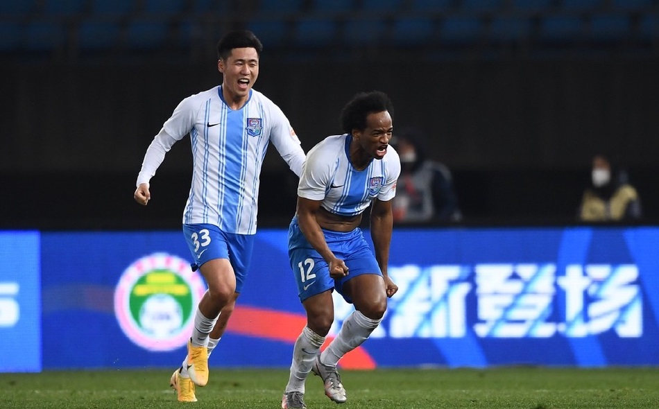 爱游戏官网下载-冰球常规赛焦点战：泰山雄狮队逆转西城雷豹队，客场强势带走胜利。复盘值得玩味的简单介绍