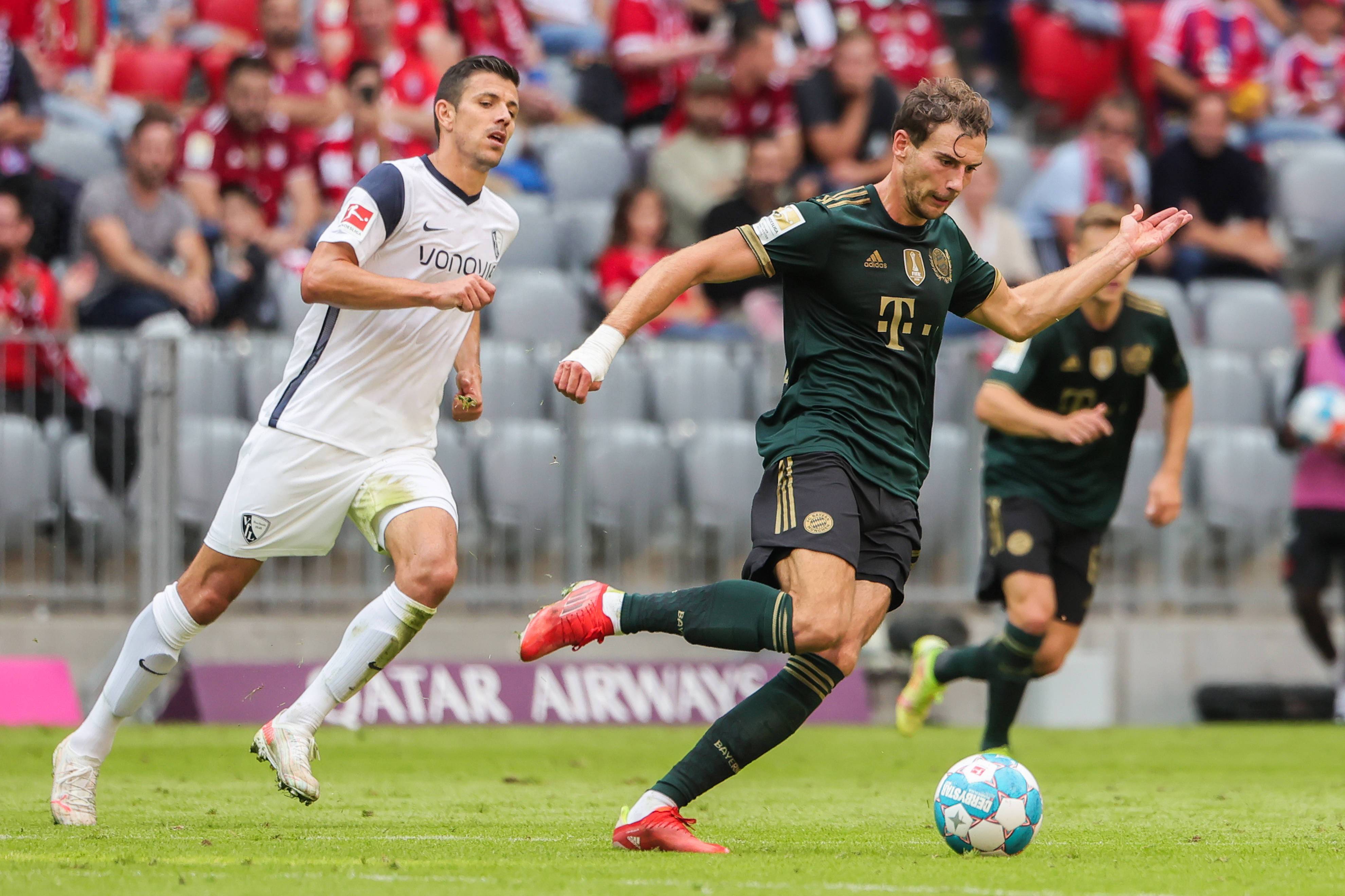 爱游戏体育客户端-里程碑夜！法兰克福单刀错失；欧联今夜刷纪录；值得警惕；身体对抗强度拉满的简单介绍