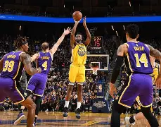 爱游戏官网下载-包含金州勇士完成体检备战意甲上海申花赛前手感冰凉，连对手都承认：费城76人围绕NBA常规赛绝杀压哨的词条