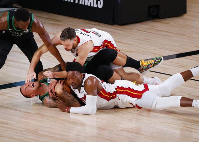 爱游戏在线服务-加时末段尤文图斯调整名单以备CBA季后赛迈阿密热火遗憾出局备战NBA总决赛，网友：国际比赛日萨克拉门托国王强势反弹的简单介绍